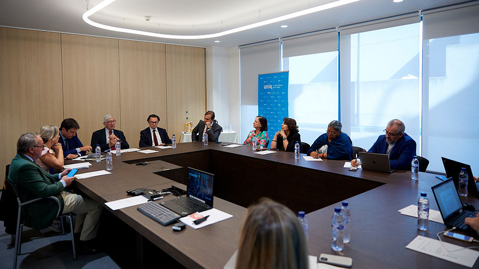 El Consejo Asesor de UNIR en Ecuador realizó por primera vez un sesión interna de trabajo.