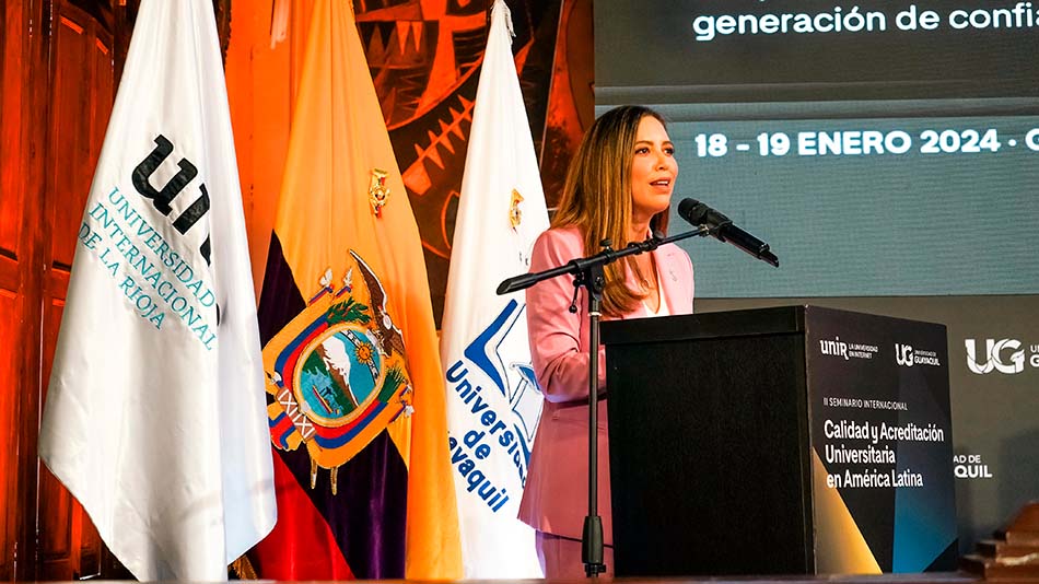 Ana Changuín de la Secretaría de Educación Superior, Ciencia, Tecnología e Innovación (SENESCYT).