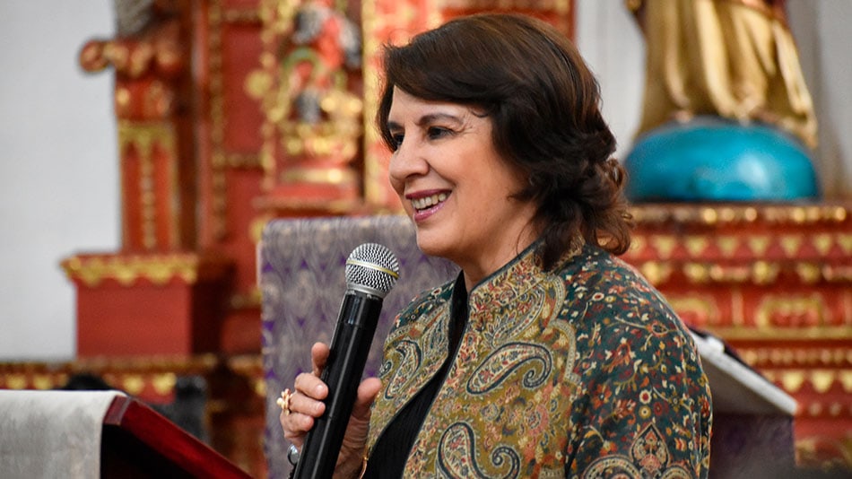 Rosalía Arteaga, presidenta de UNIR en Ecuador.