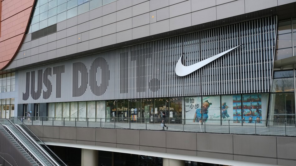 Un referente global del branding empresarial es Nike con su eslogan, "Just Do It"