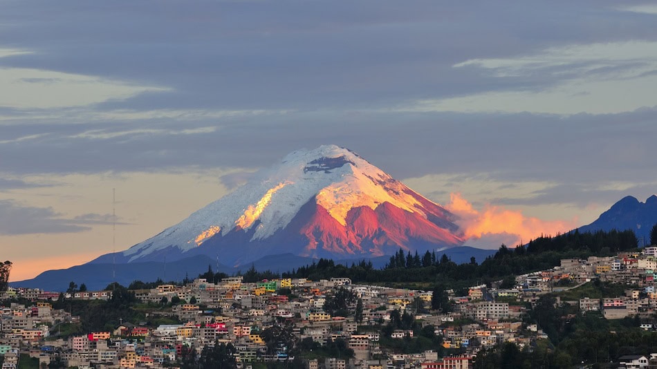 El volcán de Cotopaxi forma parte del turismo sostenible en Ecuador