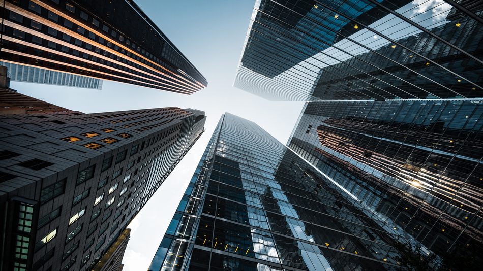 Un tipo de empresas según su tamaño son las denominadas grandes empresas