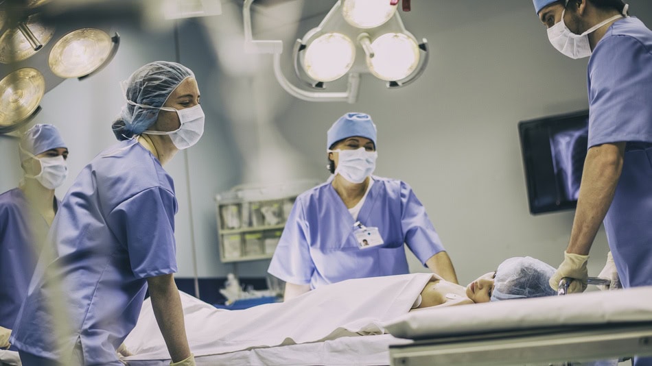 El anestesiólogo pediátrico es requerido en hospitales infantiles