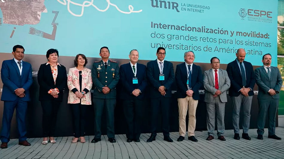 UNIR y ESPE volverán a reunir a prestigiosos expertos en el nuevo evento ‘Inteligencia Artificial y Universidad: Docencia, Investigación y Transferencia’.