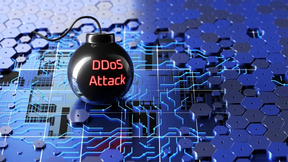 Un ataque DDoS (acrónimo de Distributed Denial of Service) es un tipo de agresión informativa que tiene como objetivo saturar un servidor o una red con tráfico malicioso