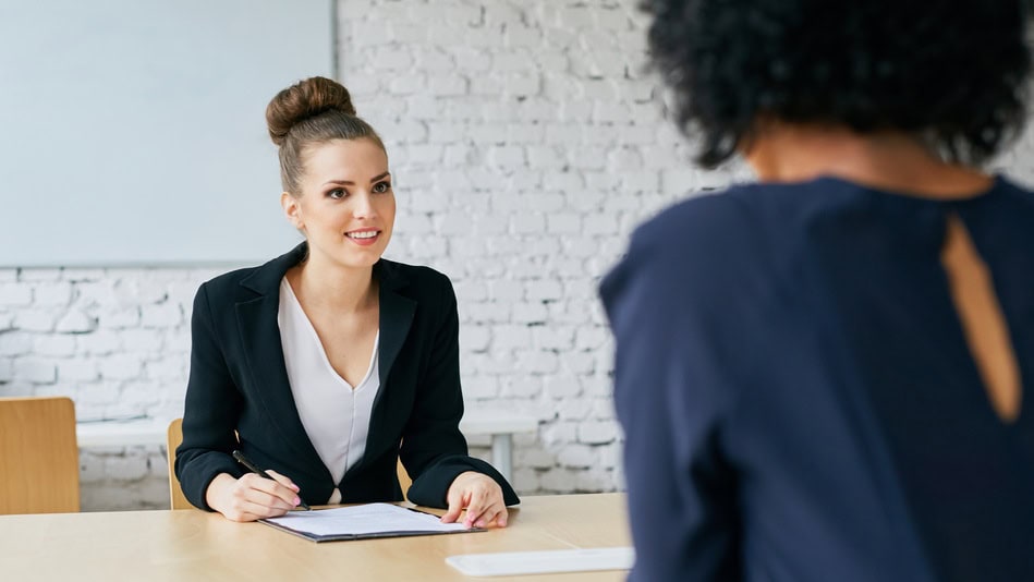 El principal objetivo de un assessment center es identificar de manera precisa las competencias y habilidades de los candidatos