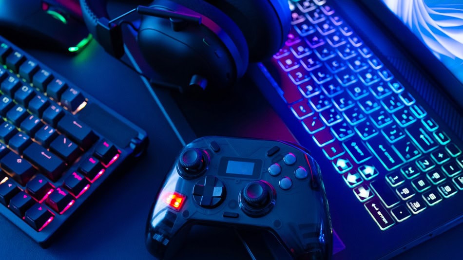 El lore en videojuegos, un tejido narrativo que da vida y coherencia a los universos digitales, despertando la curiosidad y emoción de los jugadores