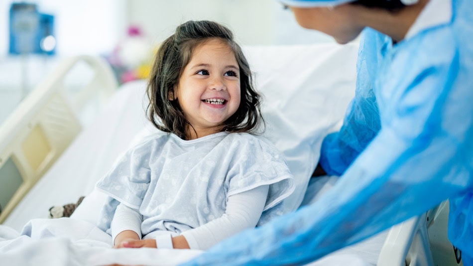 La anestesia regional es una técnica médica que bloquea temporalmente la sensibilidad del dolor en una zona específica del cuerpo