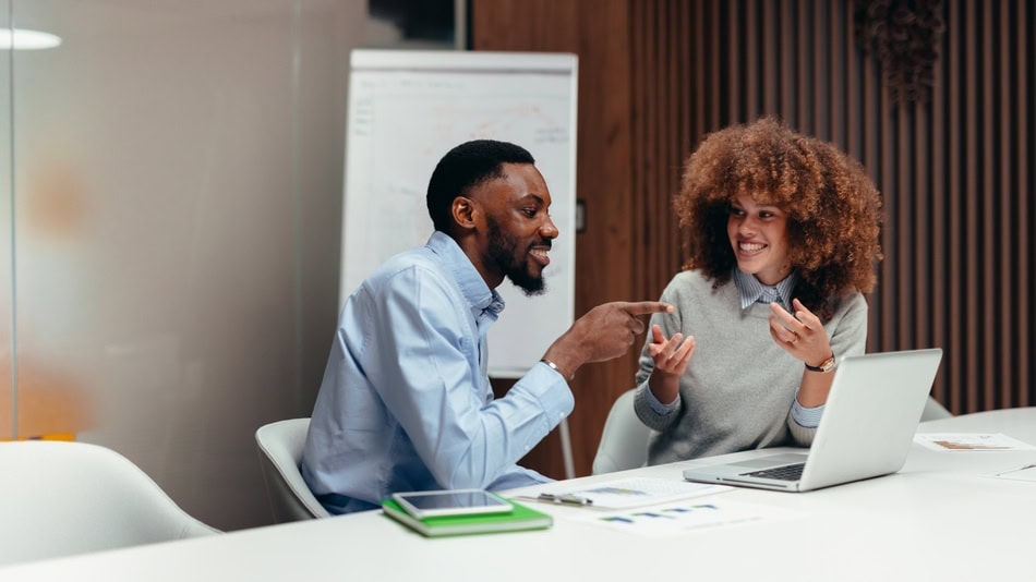 Ser mentee significa asumir el rol de aprendiz dentro de una relación estructurada de acompañamiento