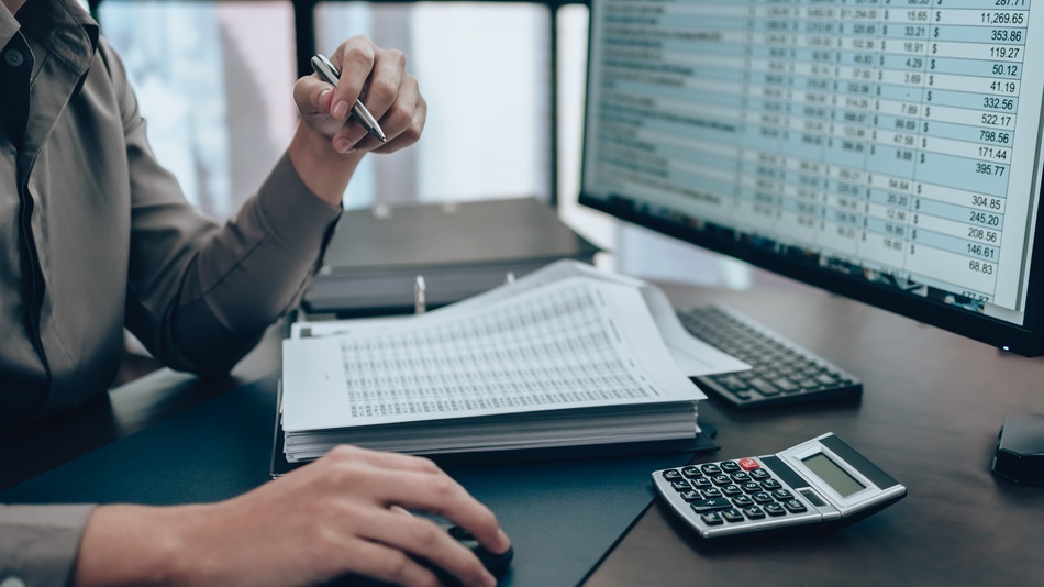 El contador que domina la normativa ecuatoriana, las NIIF, las herramientas digitales y el an&aacute;lisis financiero tiene mayores posibilidades de crecer