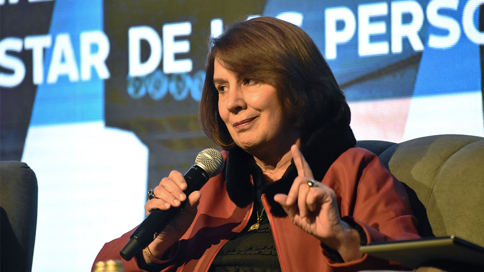 Rosal&iacute;a Arteaga, presidenta de UNIR en Ecuador.
