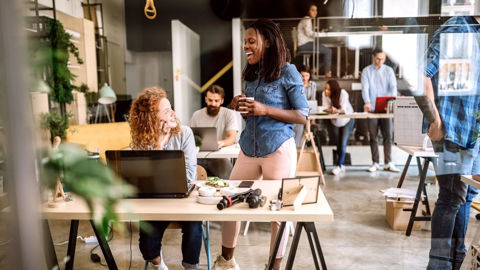 El employer branding es la forma en que una empresa construye y comunica su reputaci&oacute;n como lugar para trabajar