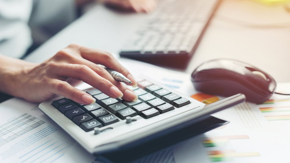 La carrera de un auditor fiscal puede comenzar en puestos junior de auditor&iacute;a, contabilidad o an&aacute;lisis tributario
