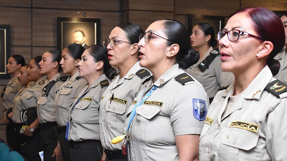 El acto tuvo una presencia mayoritaria de mujeres policía.