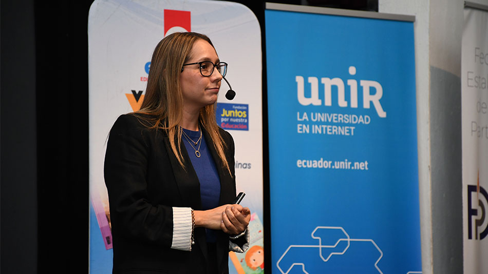 La Alumni UNIR Aurora D&iacute;az protagoniz&oacute; la segunda ponencia del Summit.