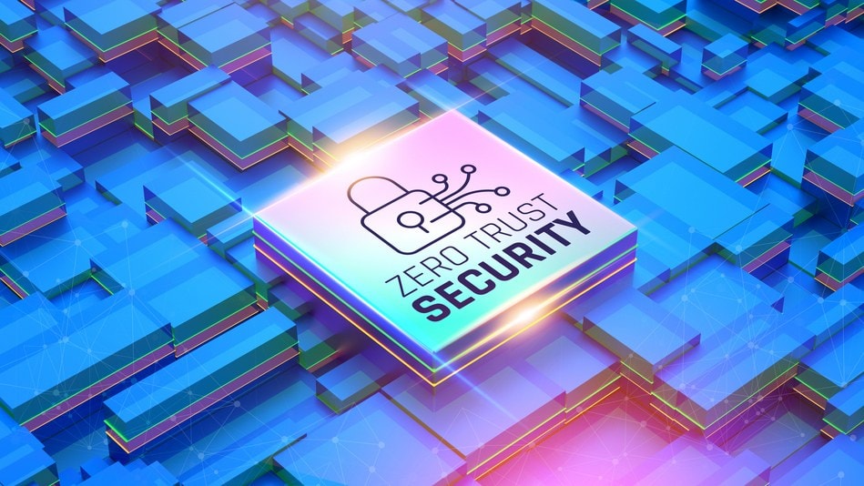 la arquitectura Zero Trust reduce el riesgo limitando los privilegios de acceso y supervisando continuamente la actividad de usuarios y sistemas