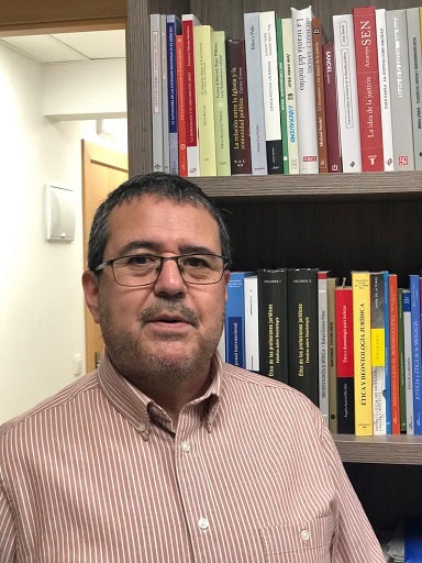 Aldo Marcelo Cácere Roldán, Docente UNIR