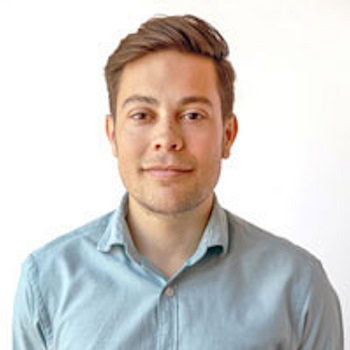 Alfonso González Briones, Experto asociado