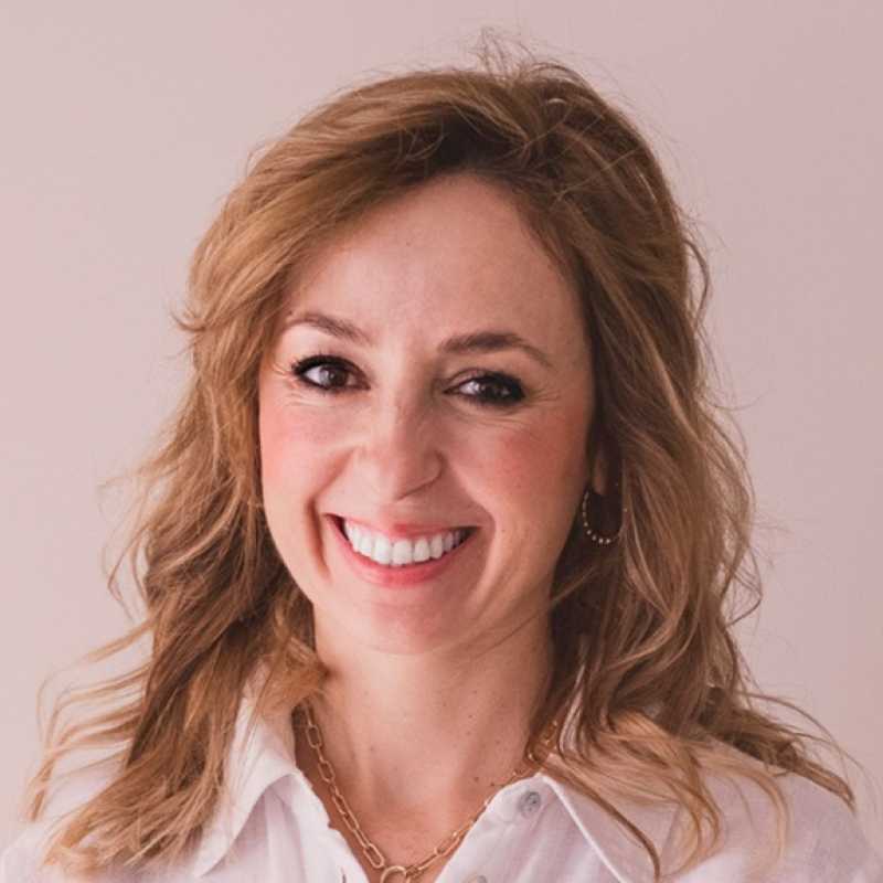 Ana Belén Fernández Serrano, Experta asociada