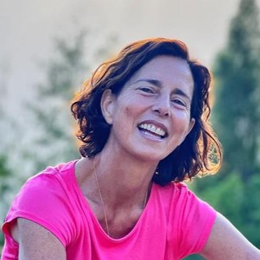 Ana Menéndez de Zubillaga, Coordinadora académica