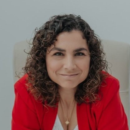 Ana Valera Rubio, Experta asociada