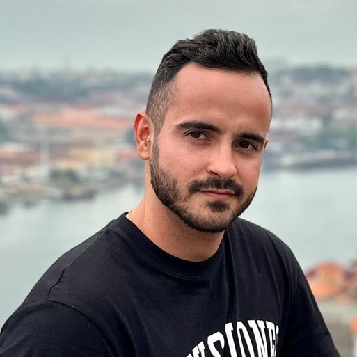 Antonio Bri Pérez, Docente UNIR