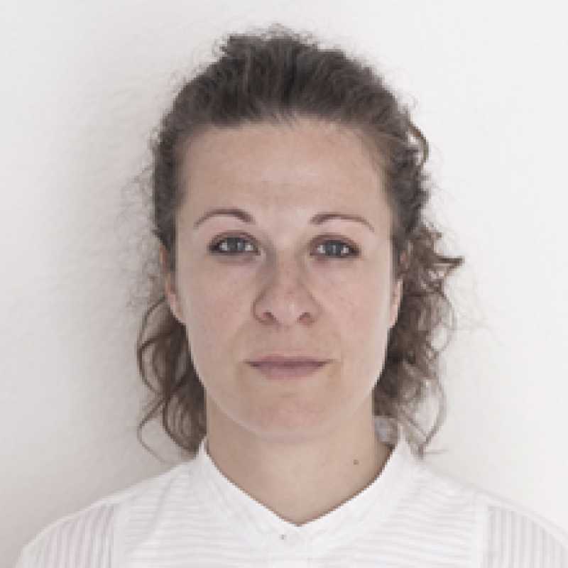 Athina Lazaridou, Experta asociada