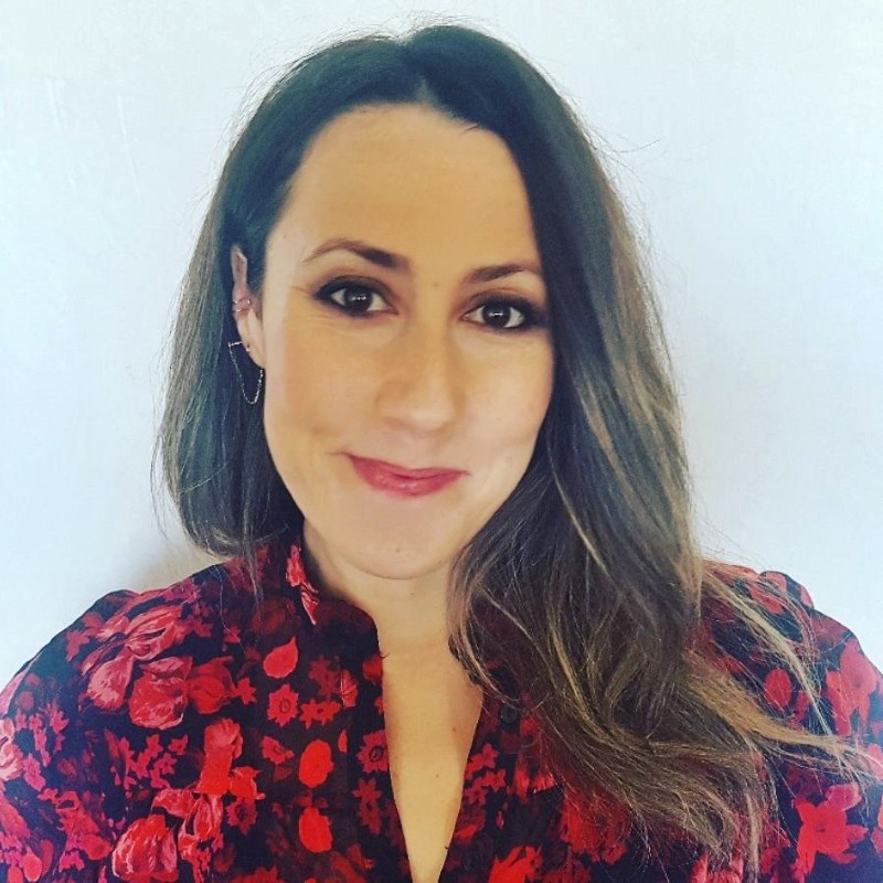 Azahara García Peralta, Experta asociada