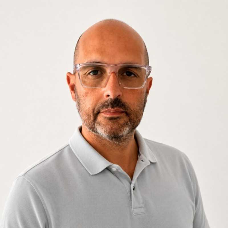 David Leiva Prados, Experto asociado