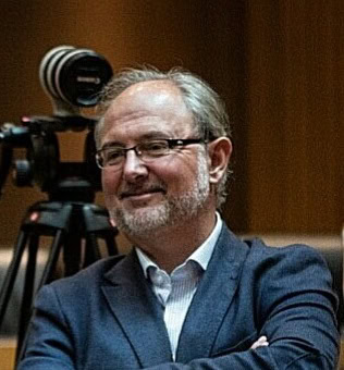 Enrique Rivero Ortega, Experto asociado