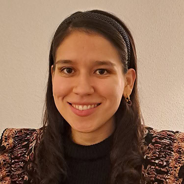 Karen Armijos Yambay, Docente UNIR