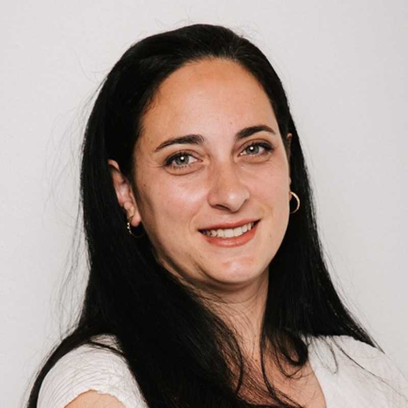 Luisa Maria Ariza Carmona, Docente UNIR