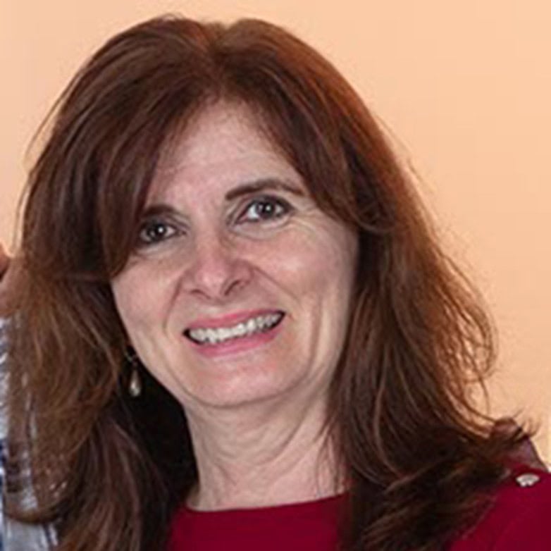 Margarita González Peiteado, Profesora
