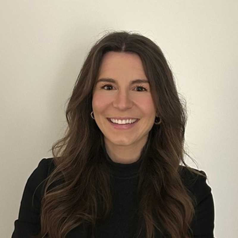 María Aránzazu Gabás Casanovas, Docente UNIR