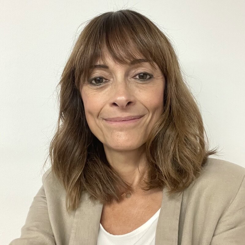 María Sanz Fernández, Experta asociada