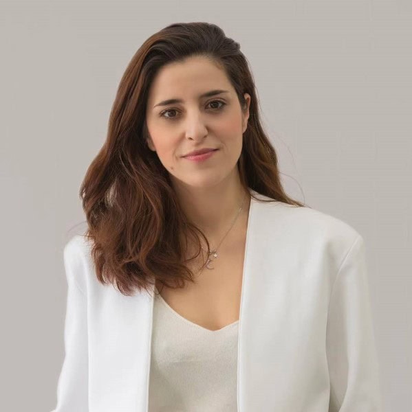 Mónica Muriel Zurita, Experta asociada