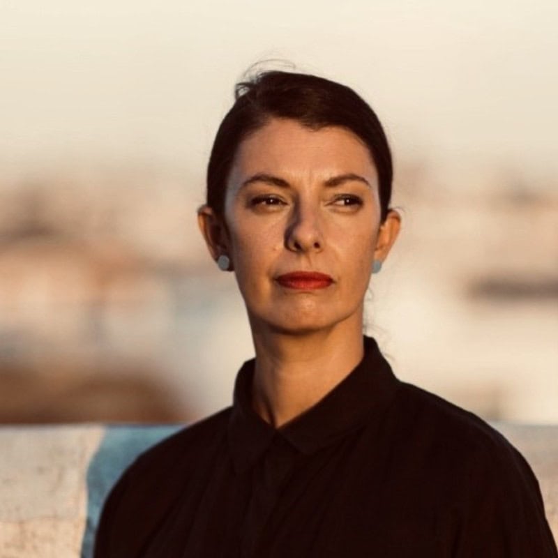 Natalia Álvarez Simó, Experta Asociada