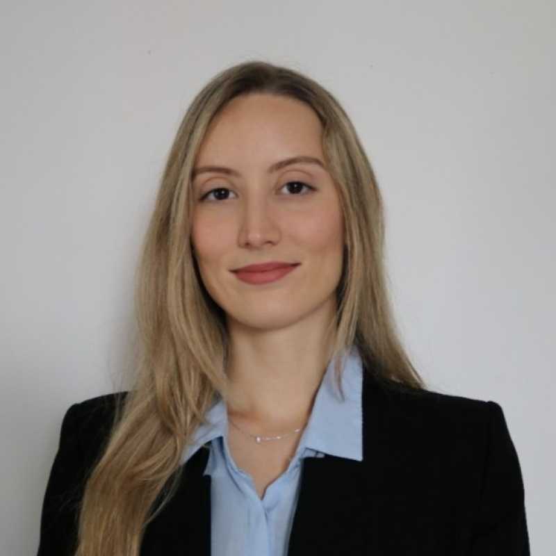 Paloma Pérez Maroto, Profesora