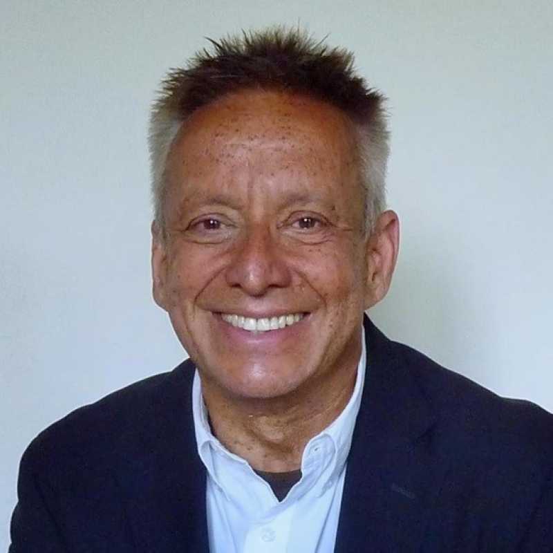 Ricardo Altimira Vega, Experto Asociado